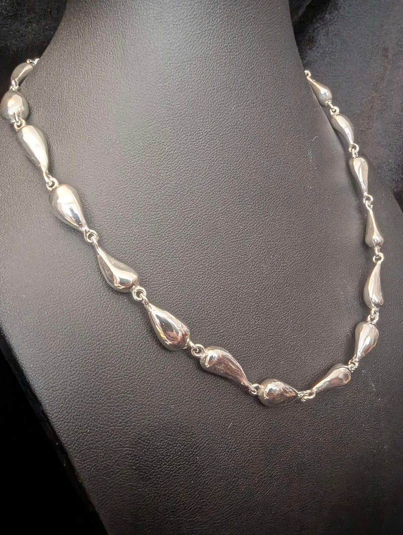 Teardrop Necklace