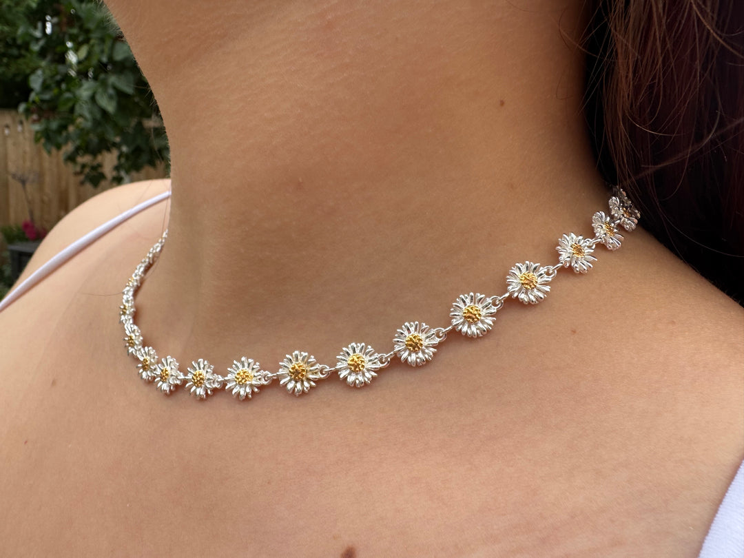 Daisy Chain Necklace