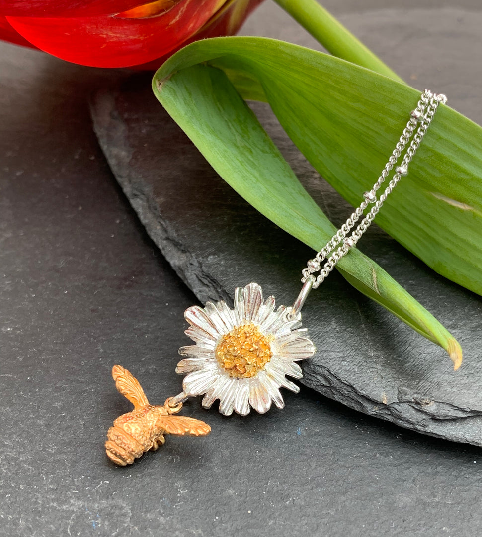 Daisy And Bee Pendant