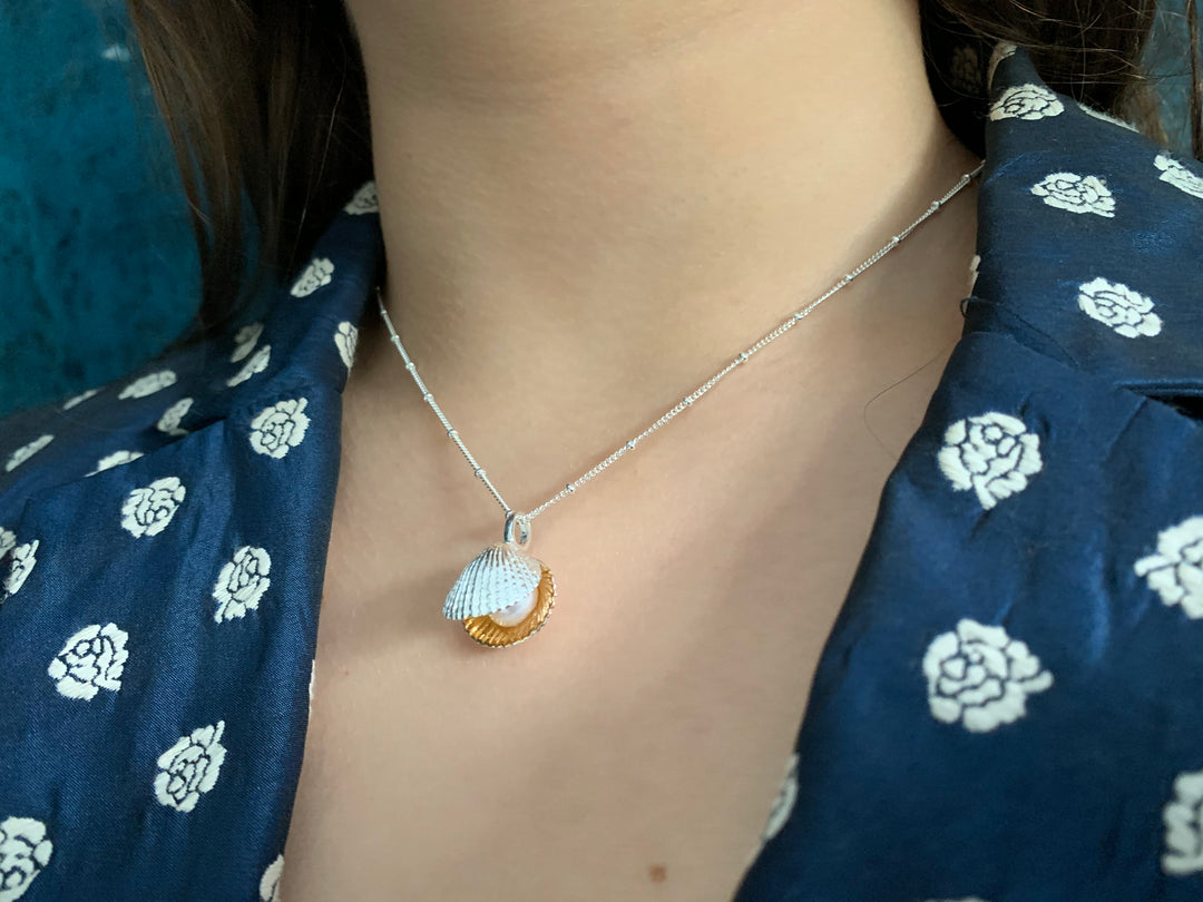 Shell with Pearl Pendant