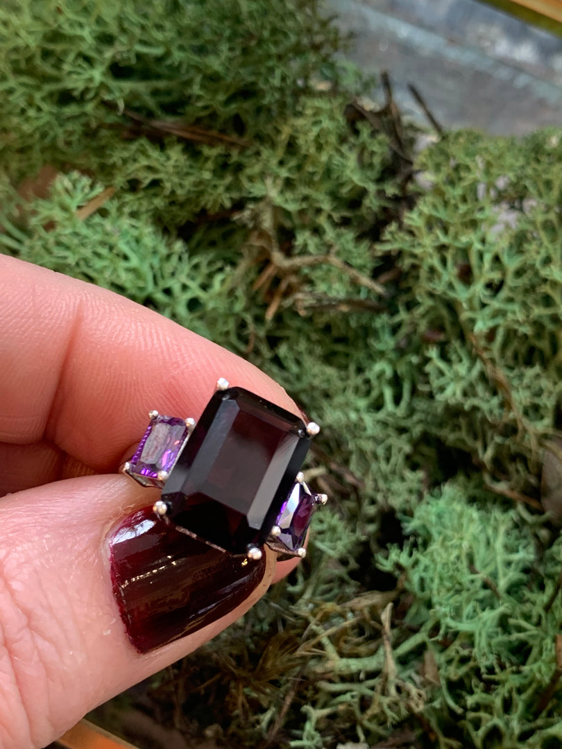 Iris Ring