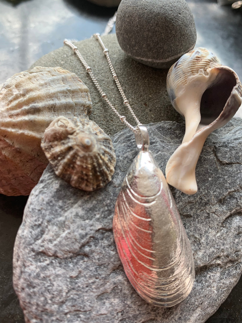 Large Mussel Pendant