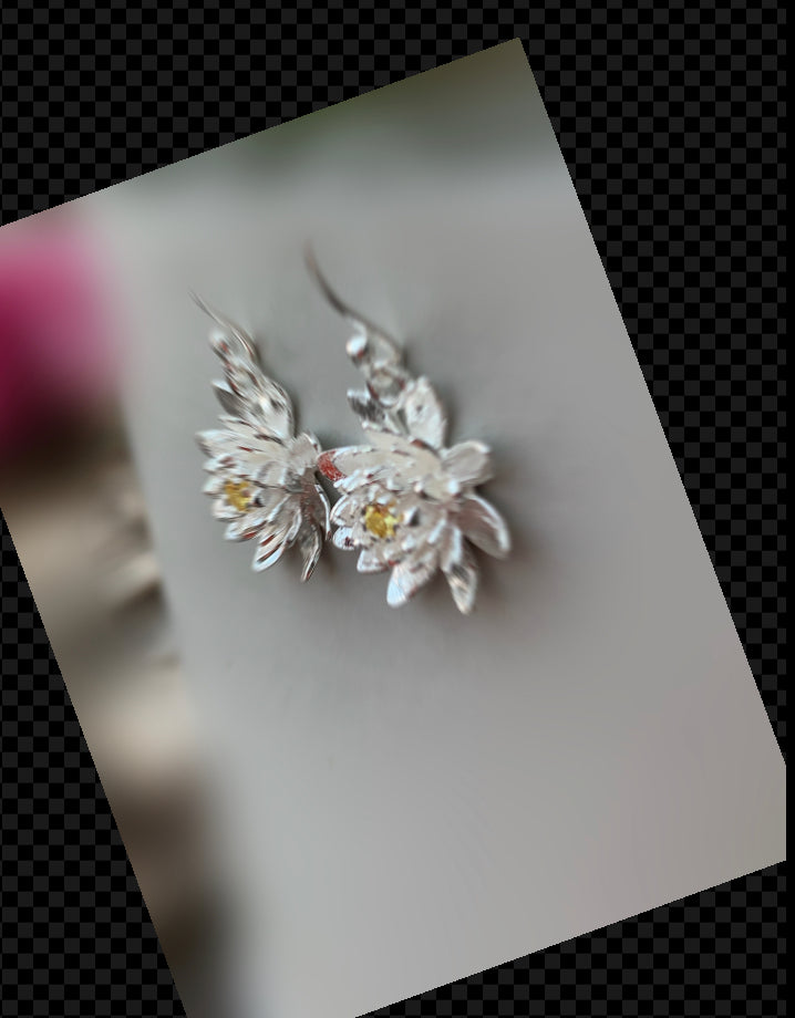 Chrysanthemum Earrings