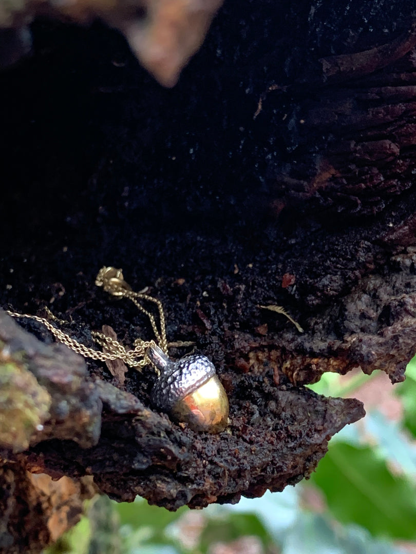Acorn Pendant