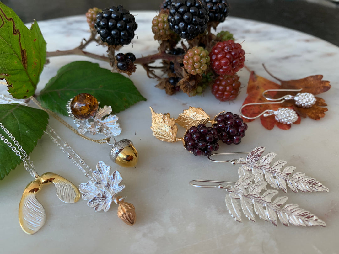 Acorn Pendant