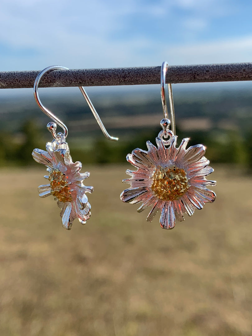 Daisy Drop Earrings