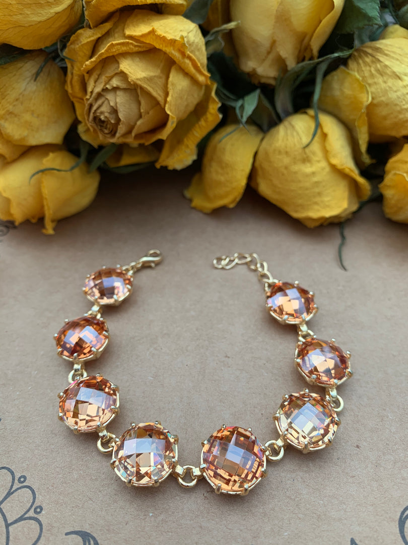 Raindrop Quartz Gold Bracelet