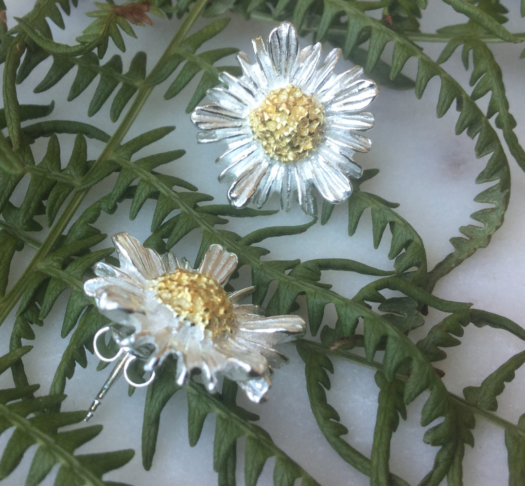 Daisy Stud Earrings