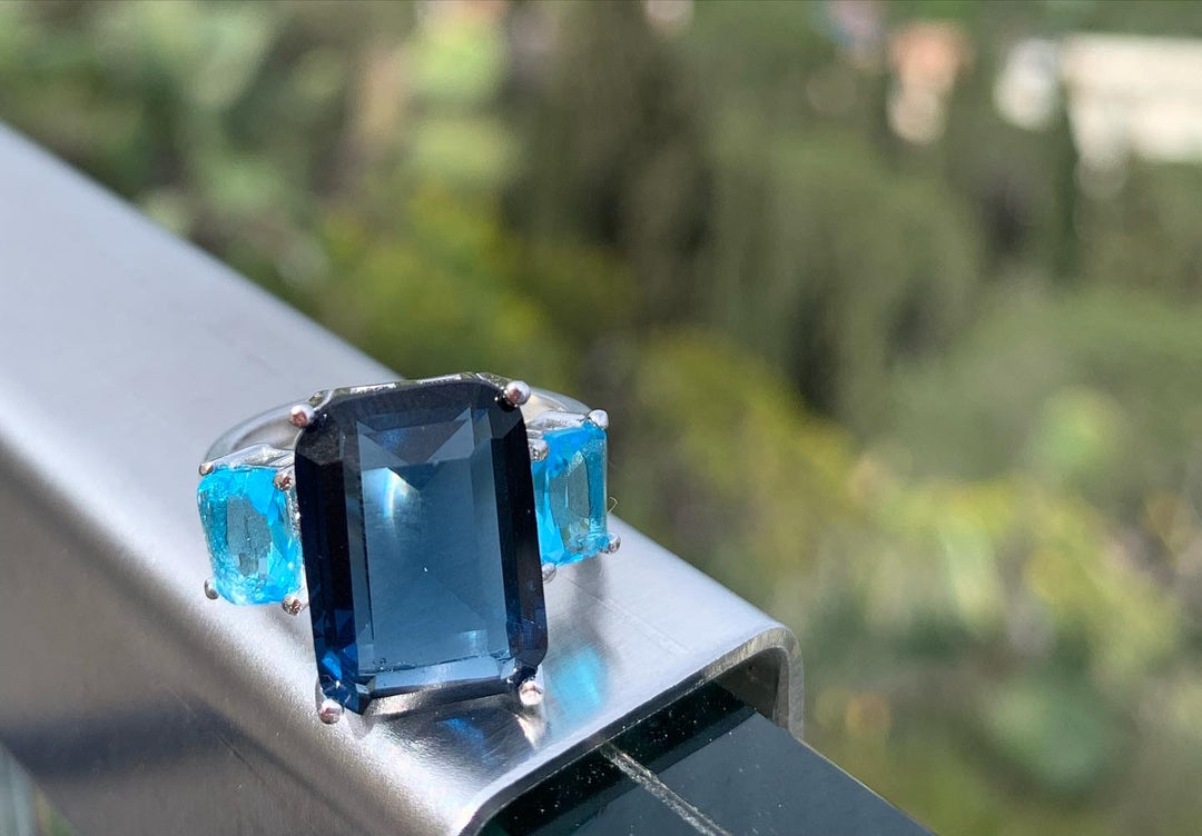 Iris Ring
