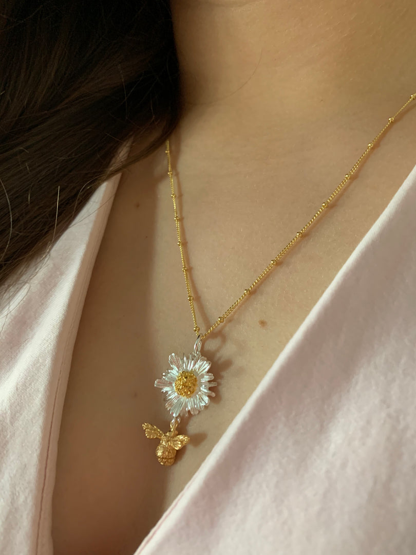 Daisy And Bee Pendant