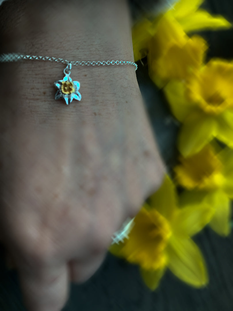 Daffodil bracelet