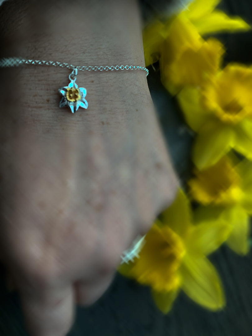 Daffodil Pendant