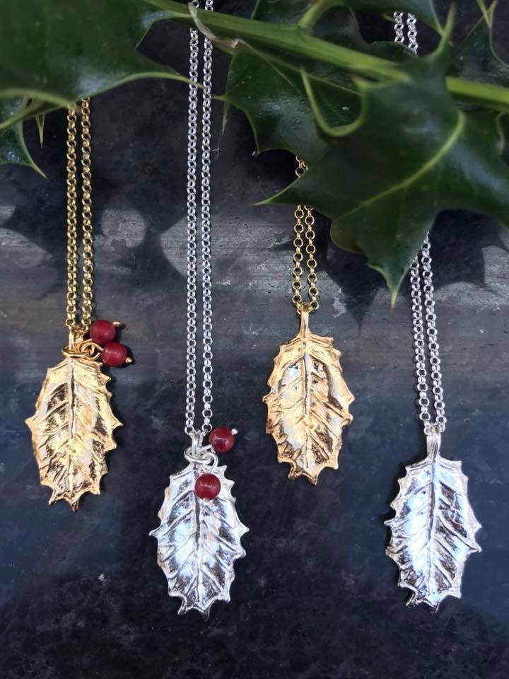Holly Pendant