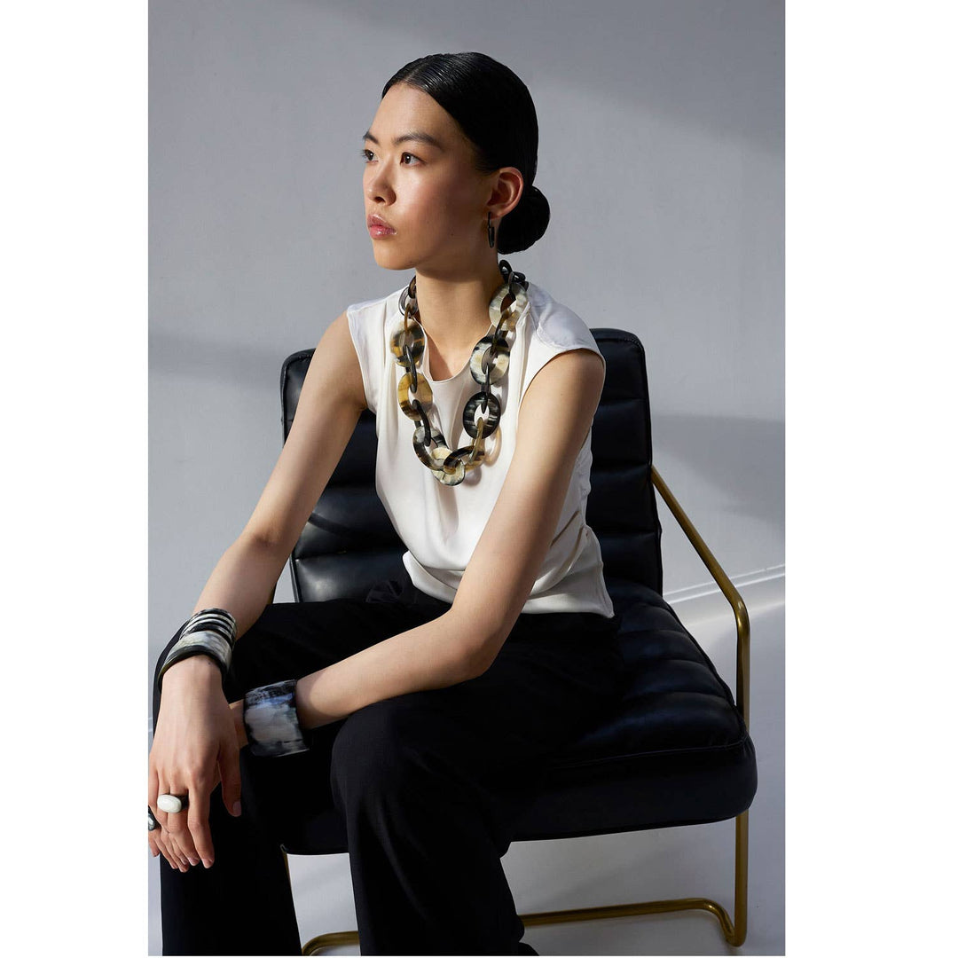 Black natural Oval Link horn Necklace jewelry gift for Women