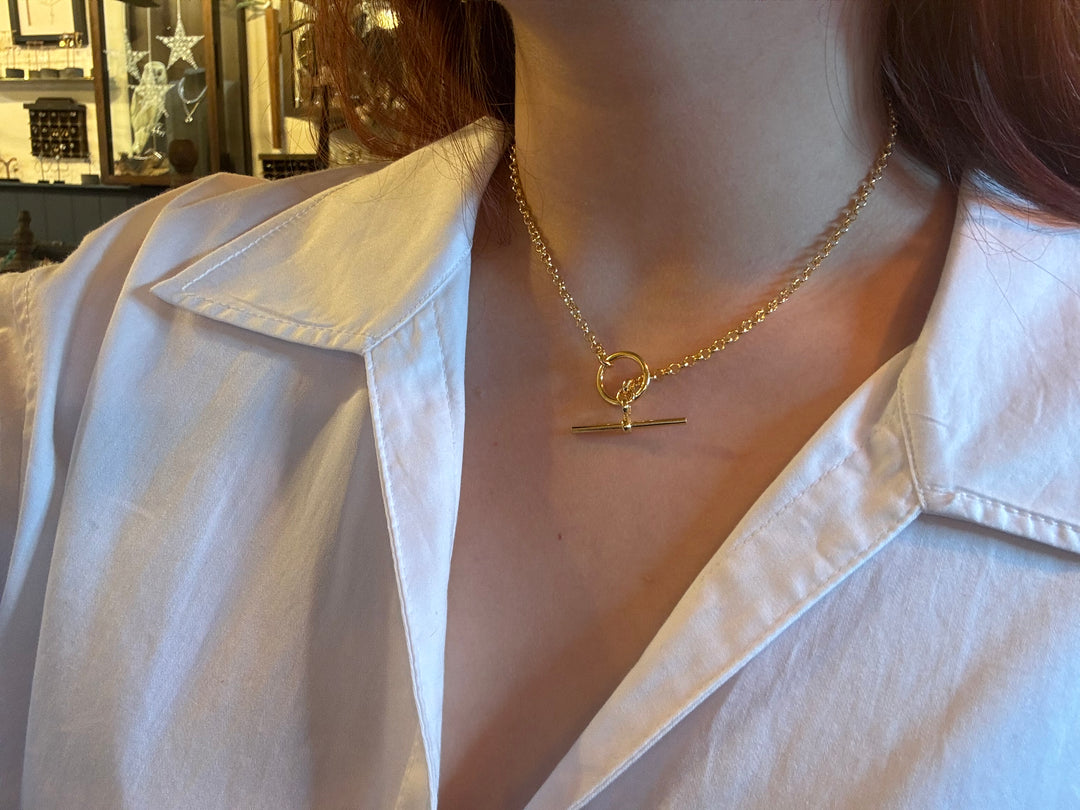 T-bar Lariat Necklace