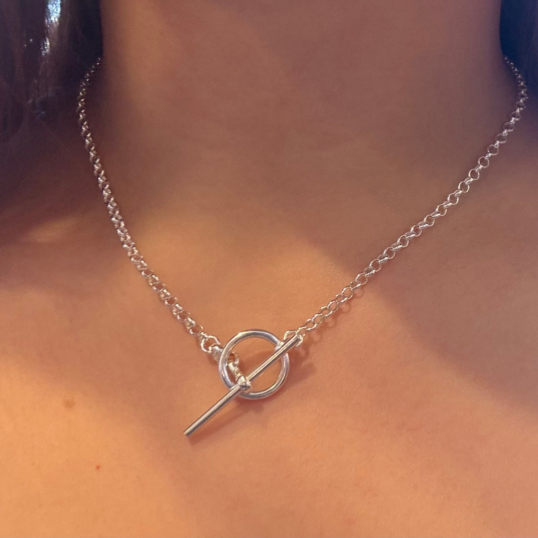 T-bar Lariat Necklace