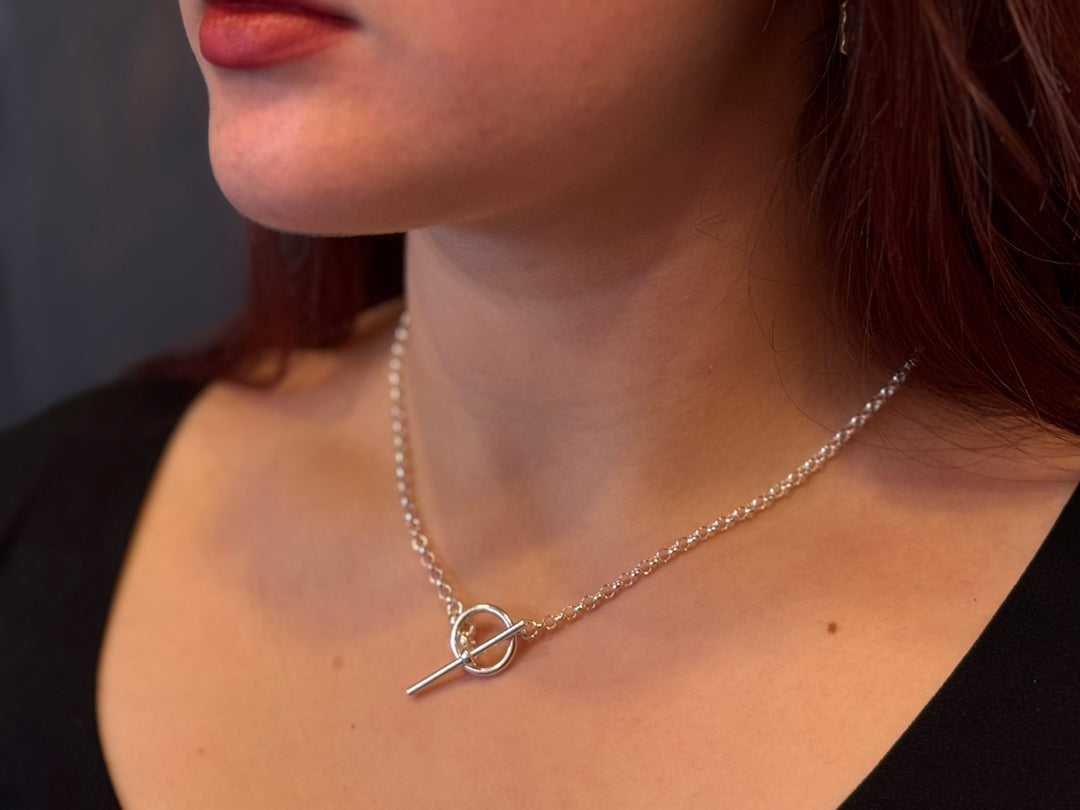 T-bar Lariat Necklace