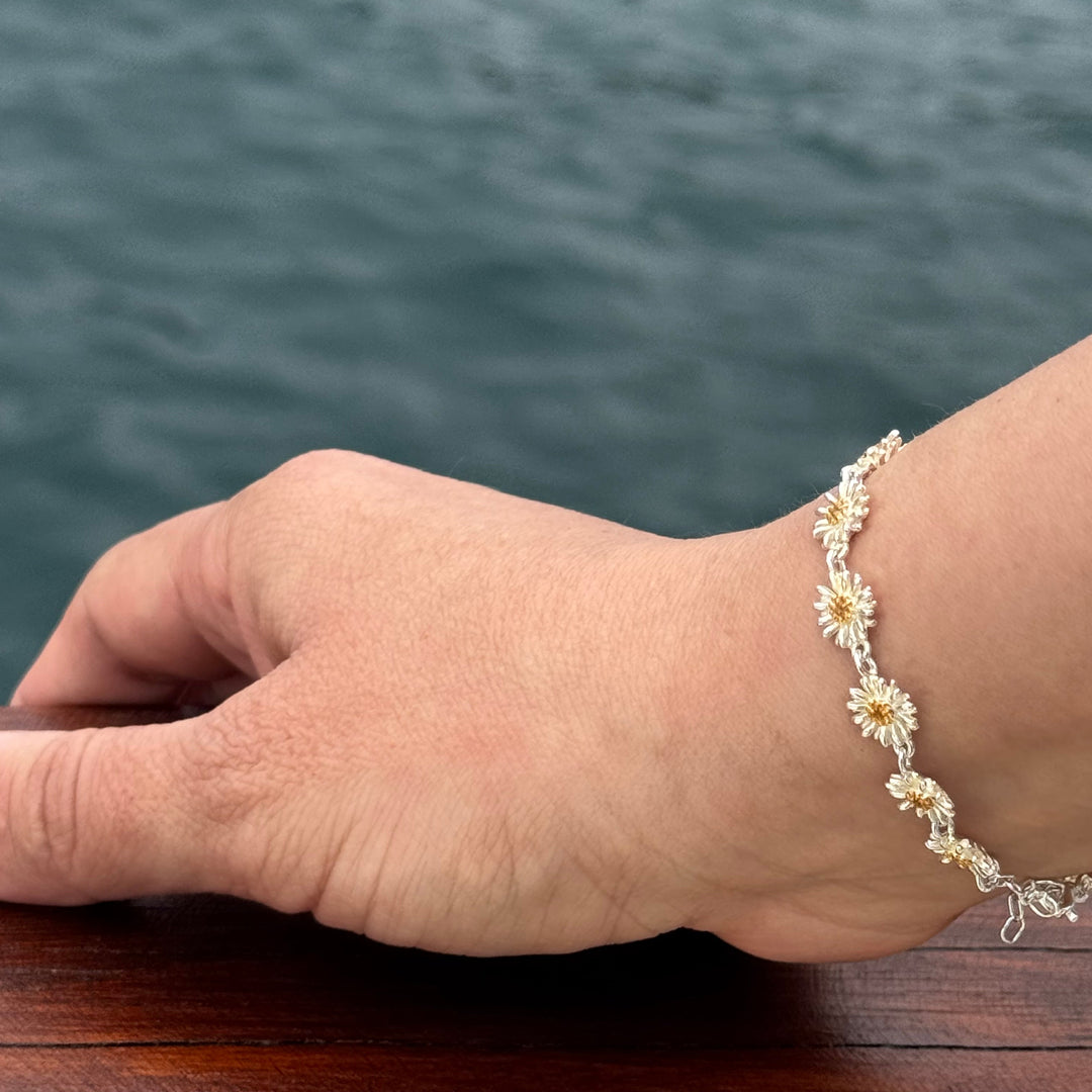 Daisy Chain Bracelet