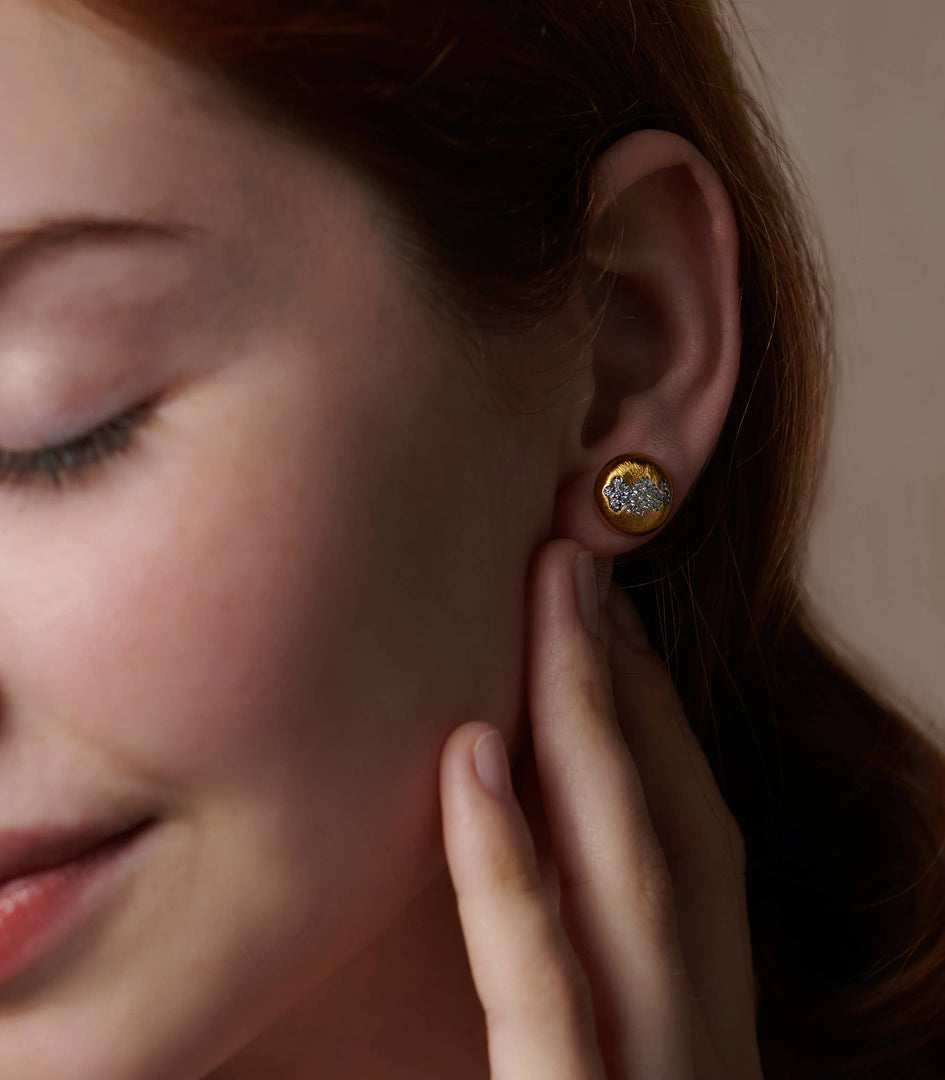Duat Stud Earrings