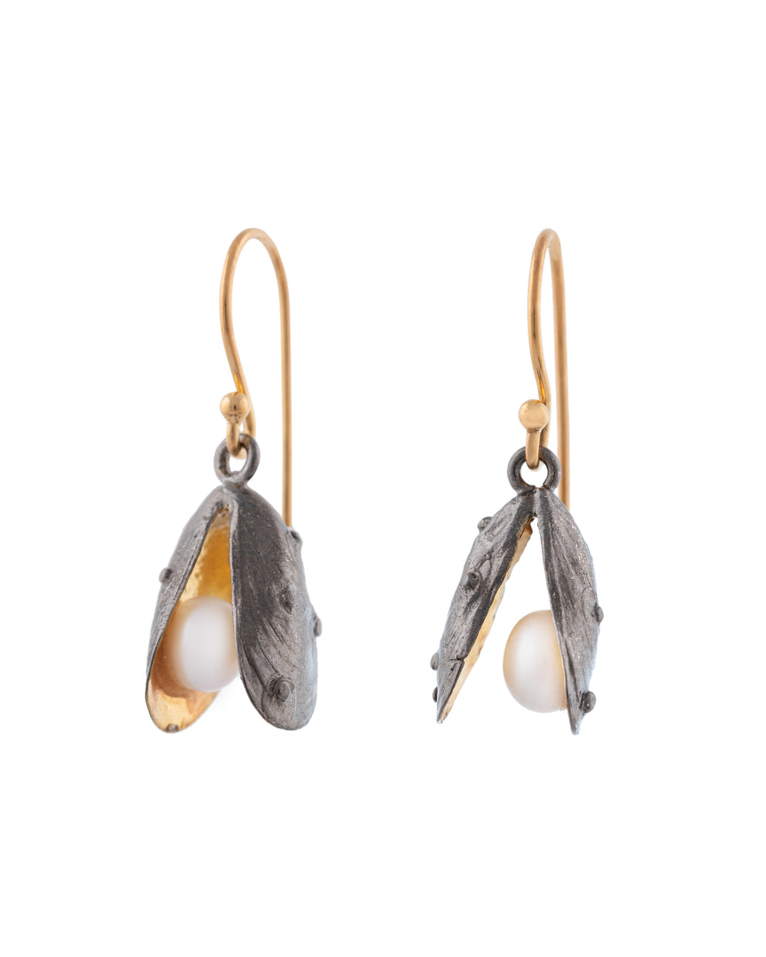 Little Mussel Earrings