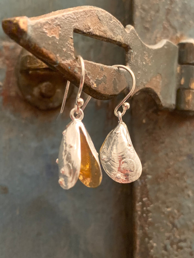 Little Mussel Earrings