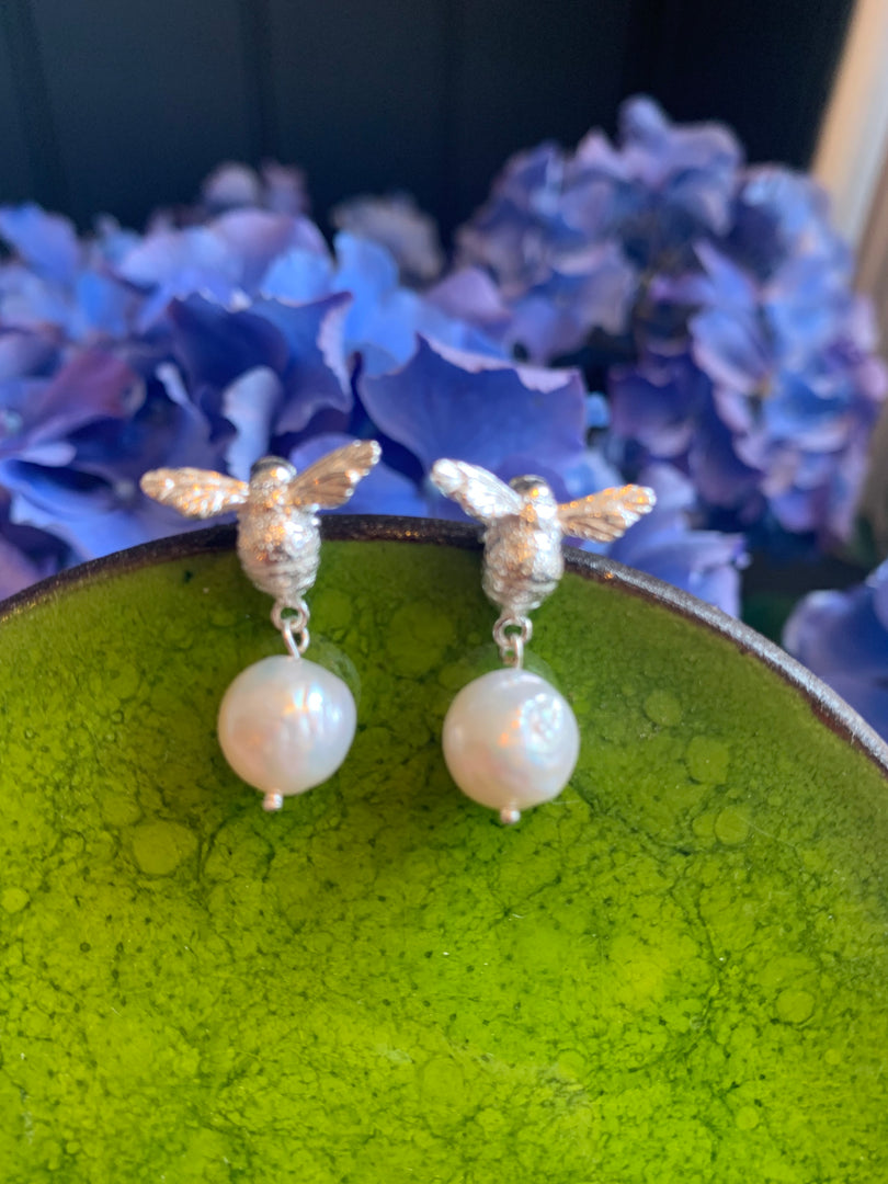 Bee with Baroque Pearl Earrings