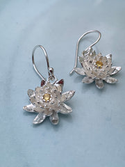 Chrysanthemum Earrings